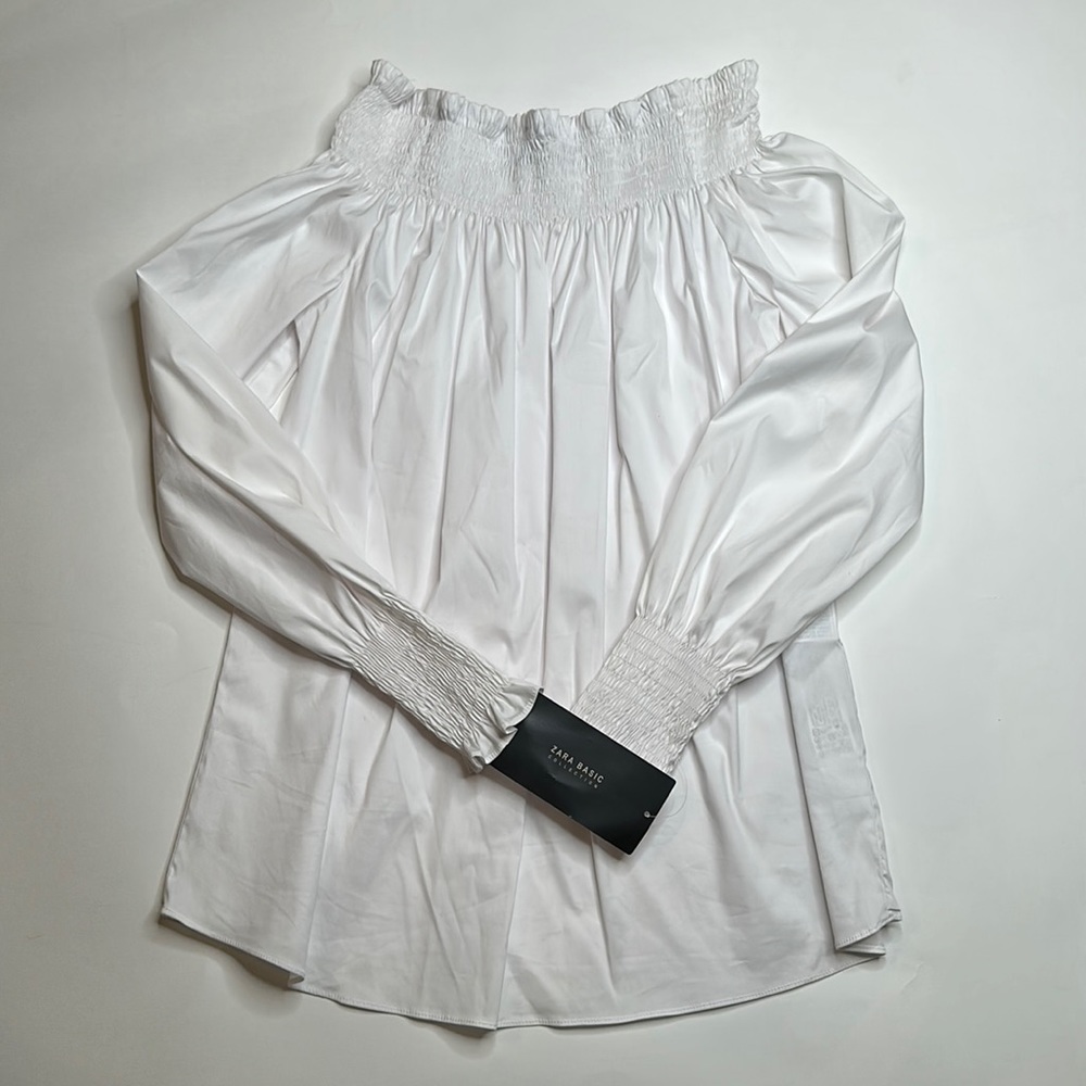 NWT Zara Basics off the shoulder poplin top, Small